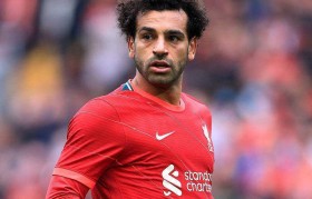 利物浦四战全胜英超积分榜第一!欧文:他们有望三冠王