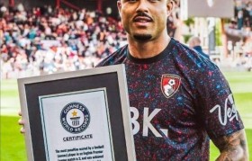 五大联赛浪子书写独特传奇!获得吉尼斯认证,创造英超赛场神迹